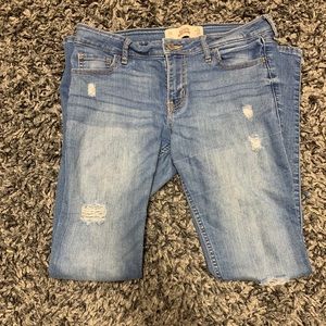 Hollister distressed skinny jeans